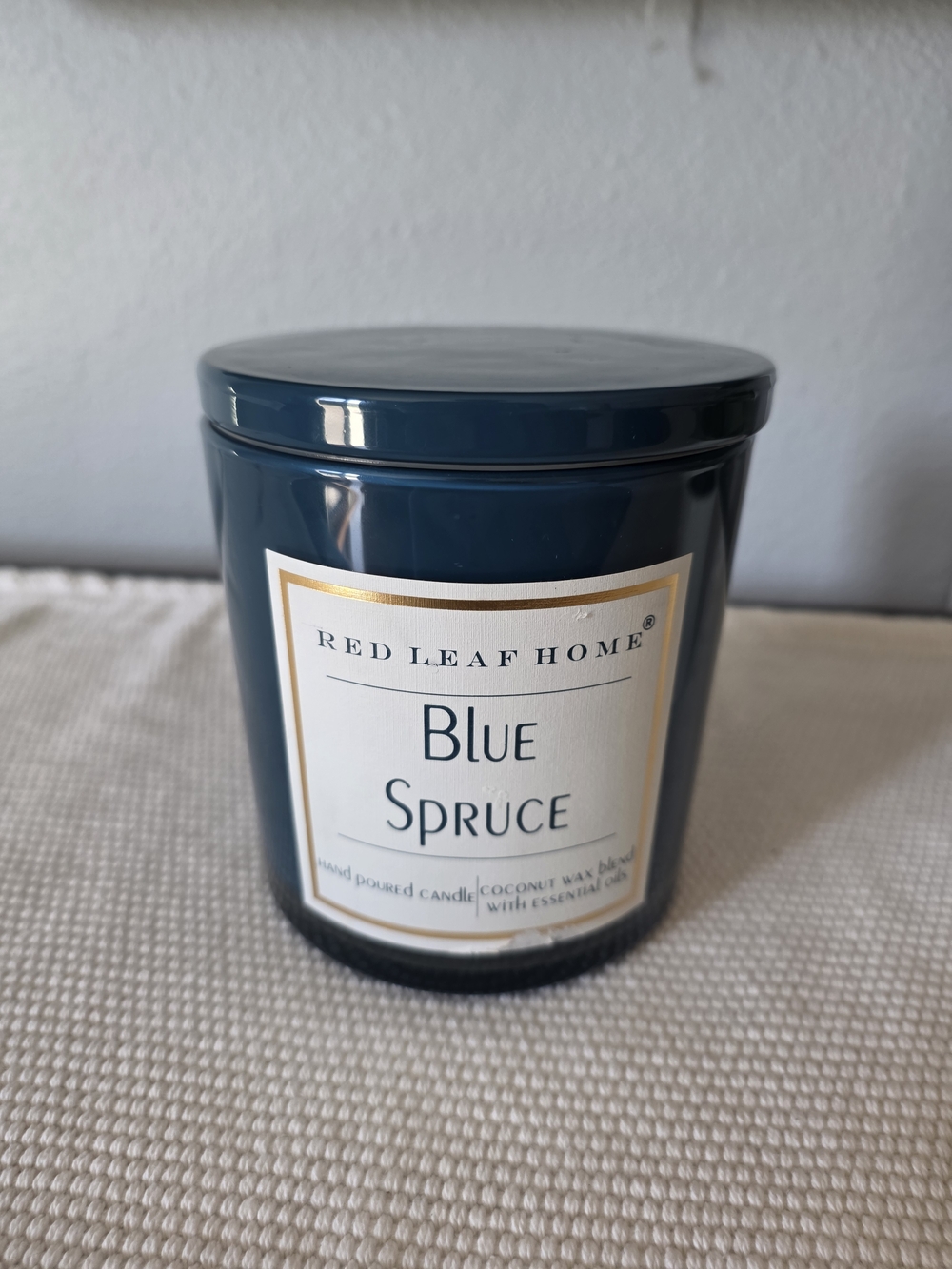 Blue Spruce Scented Candle - Blue